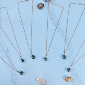 Polu Necklace