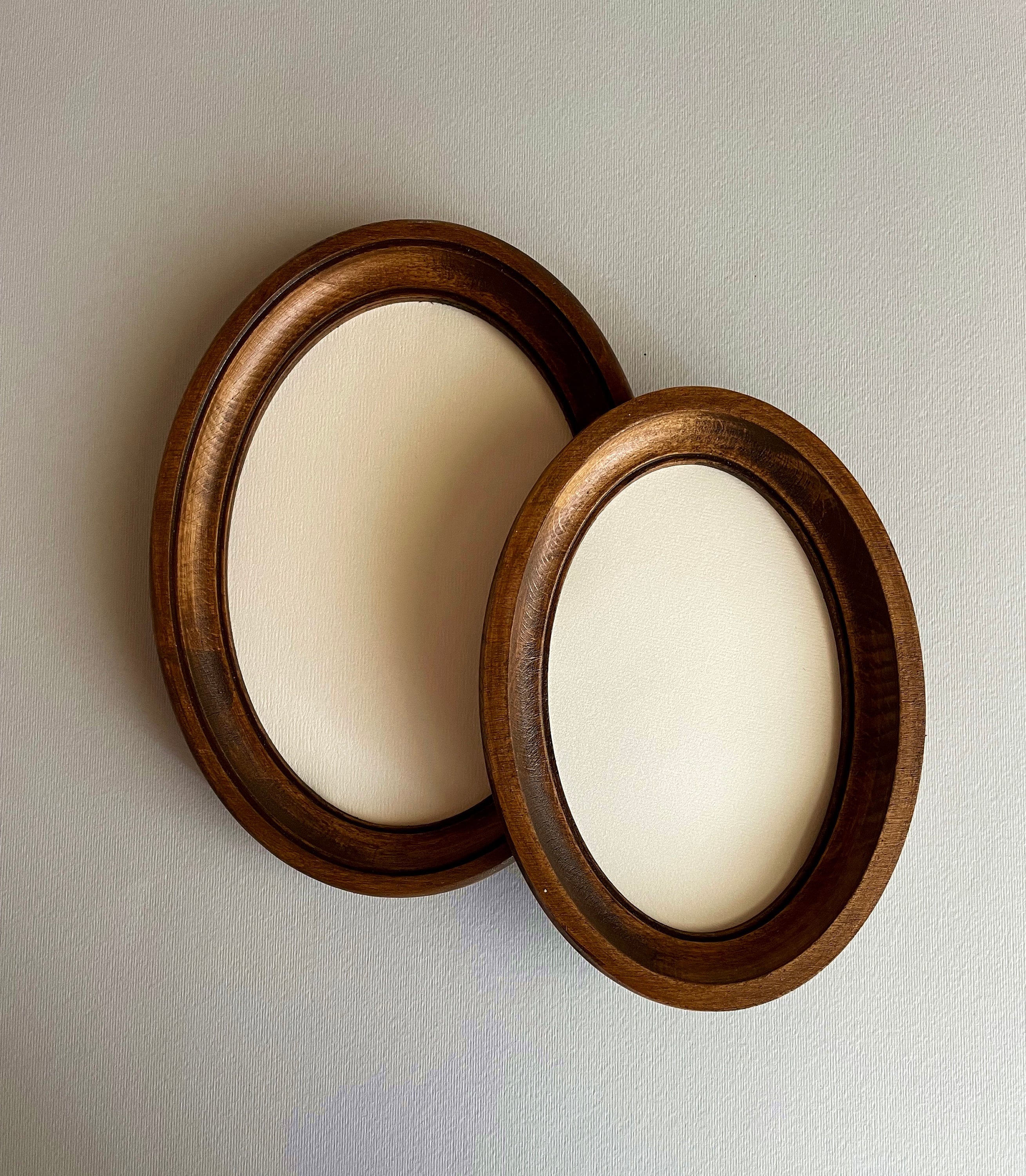 Oval Frame 5 х 7 Inches Dark Brown Wooden Oval Frame Oval Photo