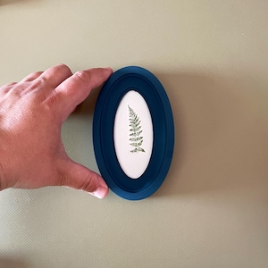 oval frame 2 x 4,miniature oval frame,wooden oval frame,blue oval frame,Classic Photo Frame,frame on the wall,vintage frame
