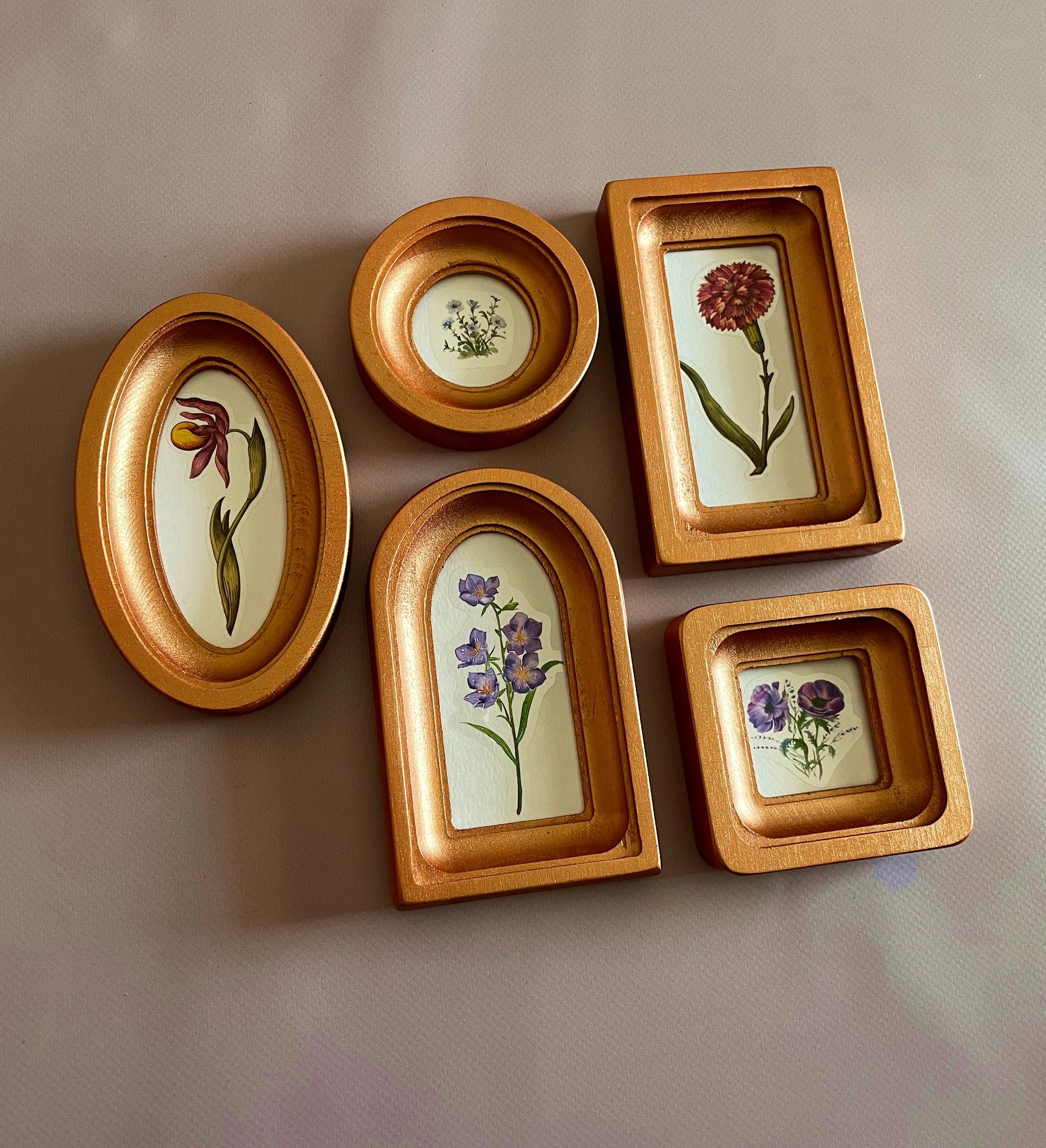 Bronze Set Miniature Wooden Frames 2 Inch Round Frame 2x4 Inch Oval ...