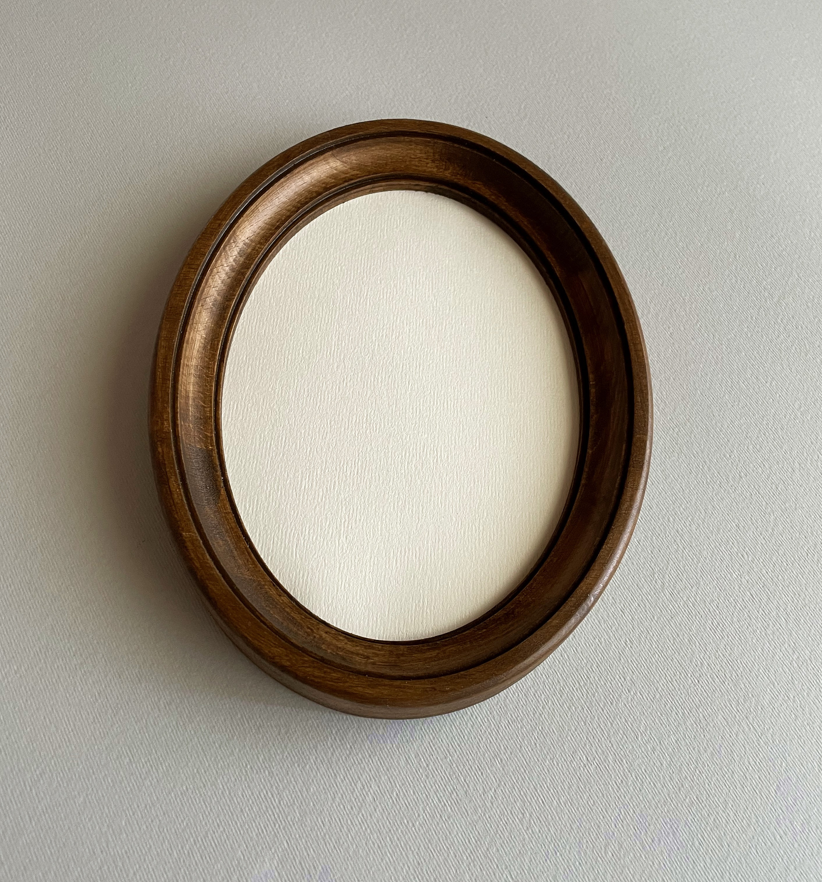 toowood】Oval Photo Frame