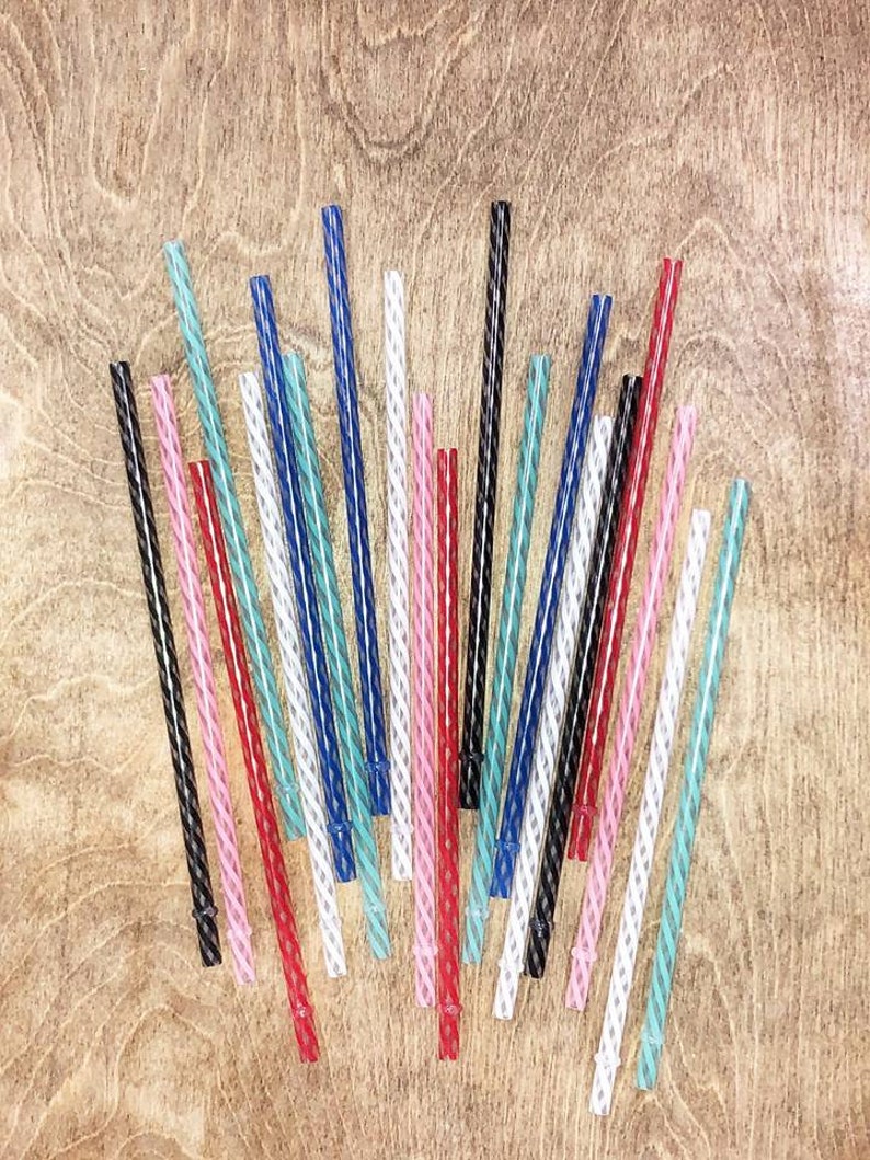reusable glass tumbler with straw