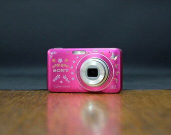 Sony Cybershot DSC-W310 12.1MP 4x optical Zoom Compact Digital Camera Pink. Vintage Digicam. Y2K Digital Camera . (Tested)