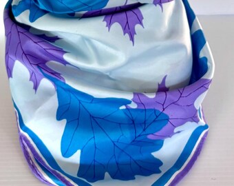 Vintage VERA Neumann Silk Vera Blue/Purple Maple Leaf Scarf - 22in x 23in