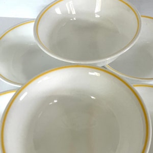 Vintage CORELLE Yellow/Gold Single Stripe Edge (Set of 7) Cereal/Fruit/Dessert Bowls -  Cafe Style - Diameter 6.25in