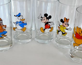 Vintage Walt Disney Glass Tumbler – Character Graphics, 5.5" Tall