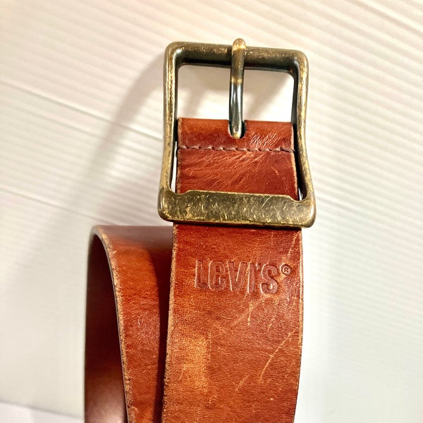 Vintage Men's "LEVI'S" Brown Genuine Leather Belt - Slightly Distressed - Size 38in.