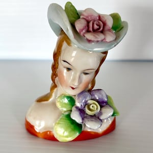 Vintage Ceramic Woman Bust, Lady Figurine w/Hat/Flowers - Hand Painted/Japan - 3.25in Tall x 2 5/8in wide x 1 7/8in deep