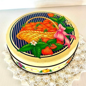Vintage Colorful  Depicting Strawberries In A Basket Tin  - Diameter Measures 6.5in