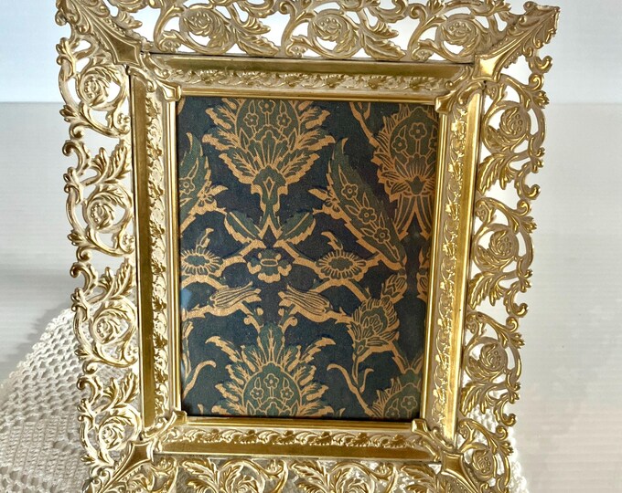 Vintage Decorative Ornate Filigree Gold Tone Metal Frame/cream Patina ...