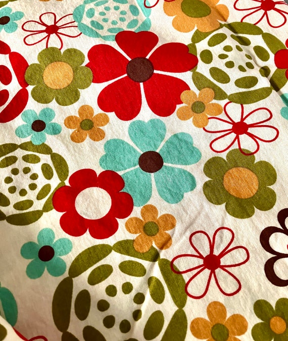 Vintage Style Retro/hipster Flower Cotton Fabric by RICHBLOOM Screenprint  Measures 42in X 88in - Etsy