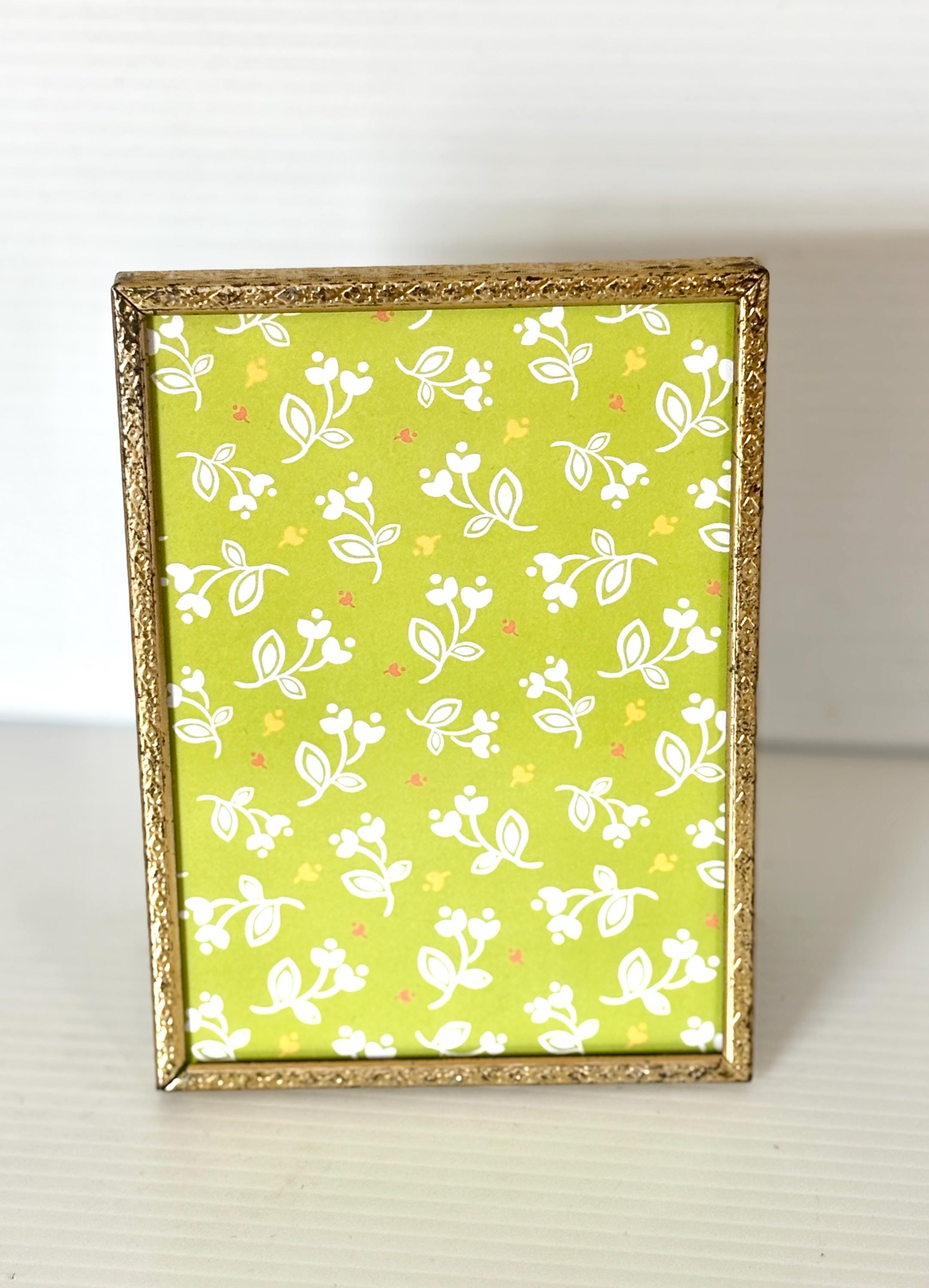 Vintage Shabby Gold Metal Ornate Frame With - 5in X 7in - NEW GLASS - Etsy