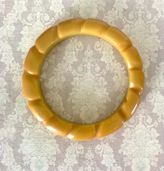 One Genuine Vintage Bakelite Bracelet Etsy