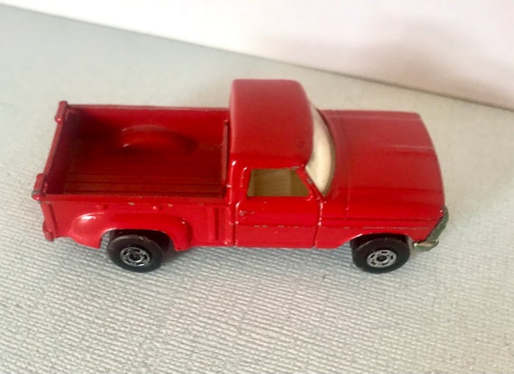 Vintage Matchbox Dodge Wreck Truck No. 13-BP British Petroleum