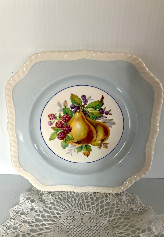Vintage Johnson Bros. Fruit Plates (set of 6) - England - Etsy Canada