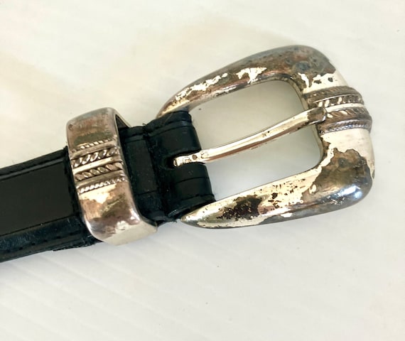 Vintage Textured Black Leather Belt - Shabby Silv… - image 5