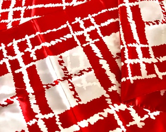 Vintage Scarf Geometric Red/white - Polyester- 26in. x 26in.