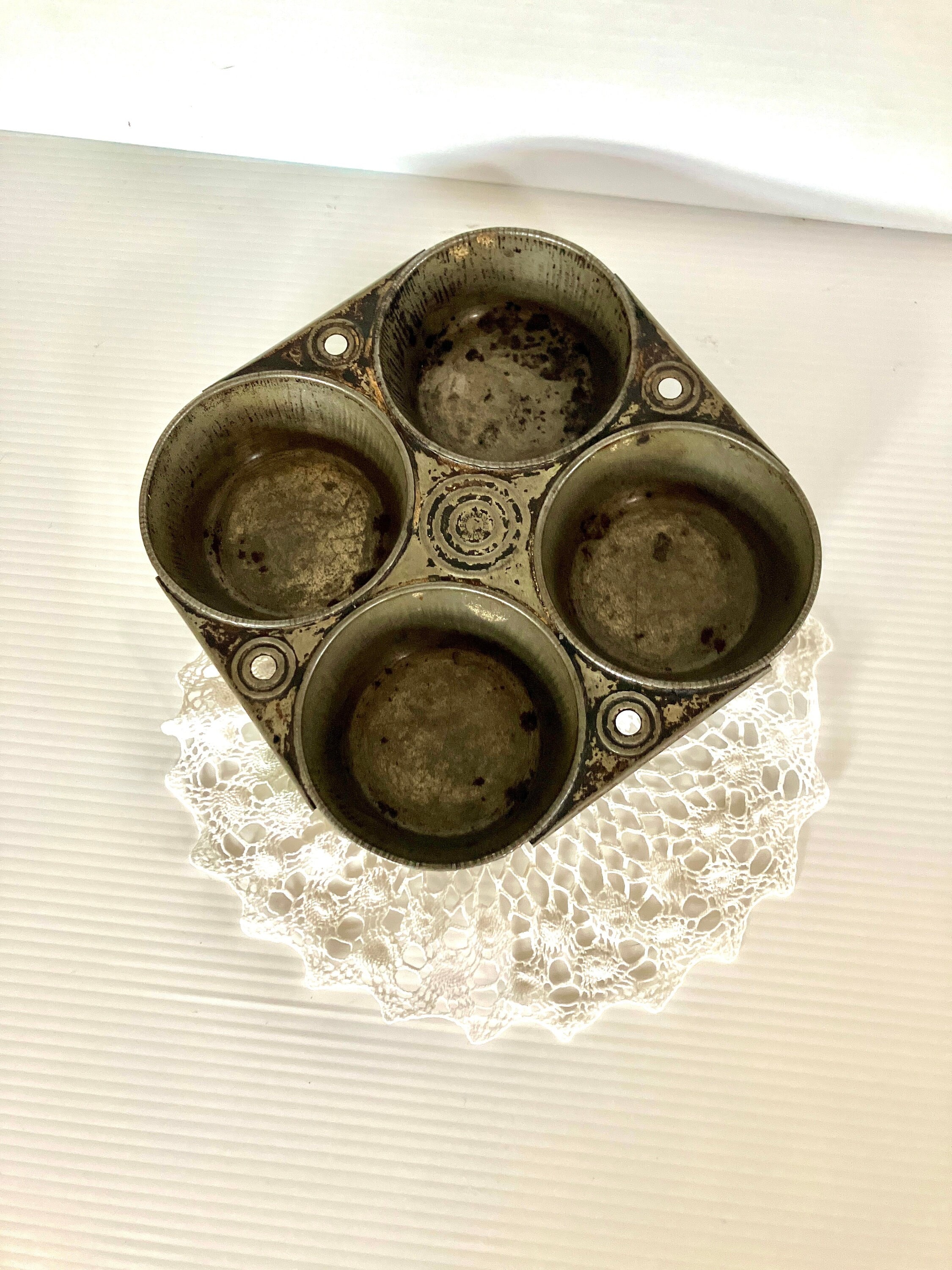 Vintage Muffin Pan 6 Cup Ekcology Silver Beauty , No T 66-6