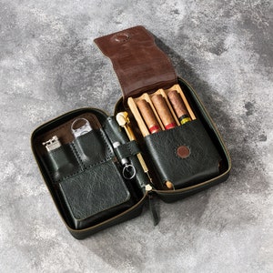 Estuche para puros personalizado / cuero verde / con inserto de roble / regalo para él / porta puros de viaje / bandeja para 3 puros / regalo para el Día del Padre para hombres