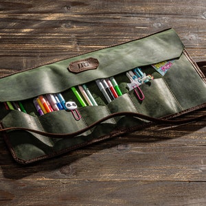 personalized leather pencil roll, pencil pouch, brushes roll, pencil case, Artist roll,  Pencil organizer, Watercolor & Acrylic brushes