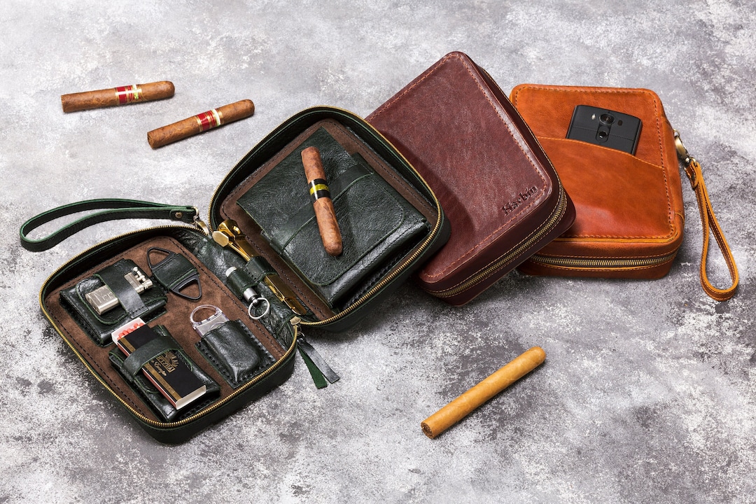 CigarClub Portable Travel Leather Cigar Case