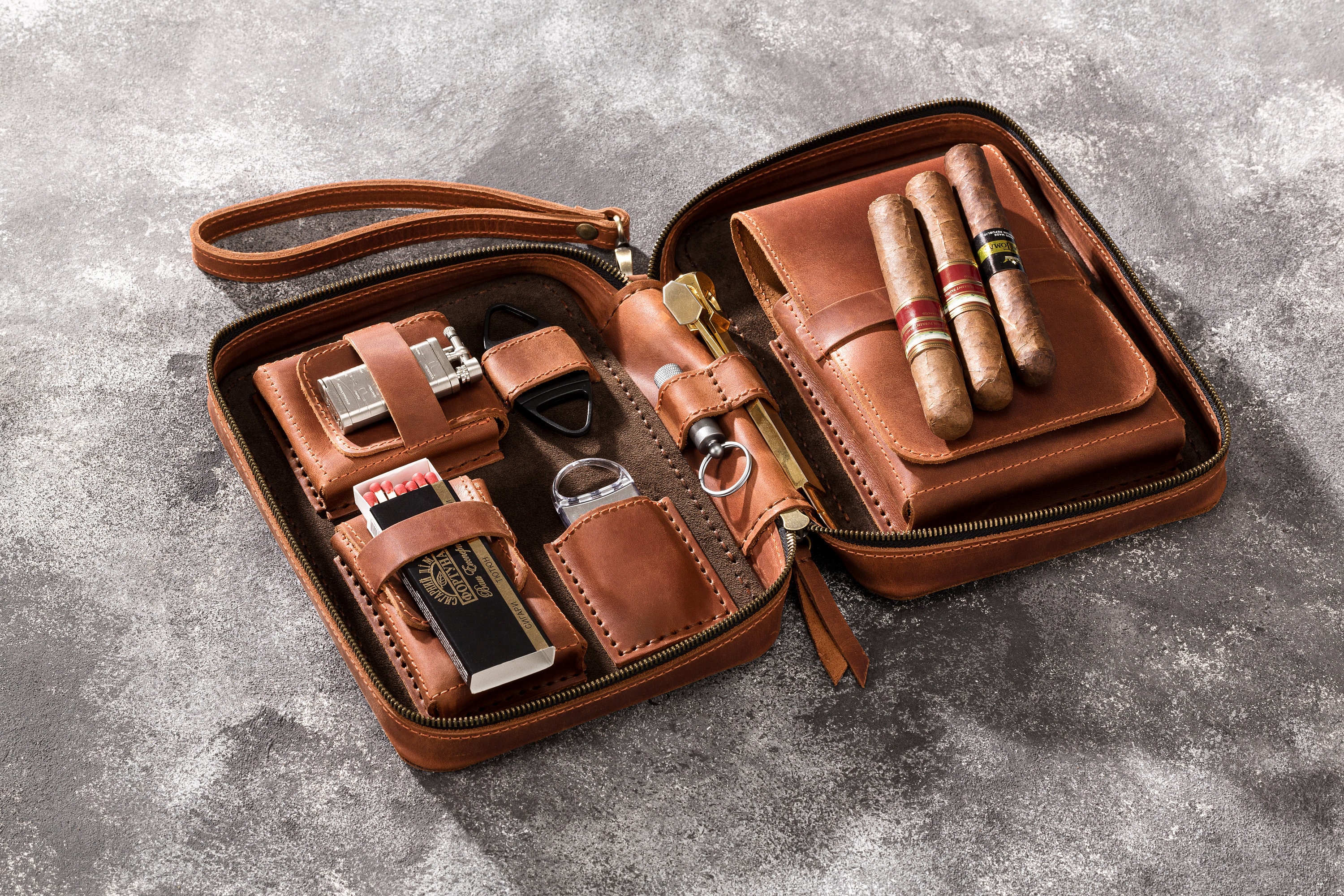 AMANCY Luxury 2 Holder Brown Leather Portable Cigar Case Gift Set,Contained  2 Oz Stainless Steel Flask with Lighter and Cutter