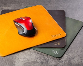 personalized leather mouse pad custom desk mat with logo brown green cognac office accessories corporate gift by Mureli