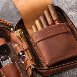 Brown leather cigar pouch for travel