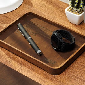bandeja organizadora de mesa gravada, bandeja de madeira personalizada, bandeja com gravação de desejos, presente de inauguração, bandeja de mesa, presente de aniversário