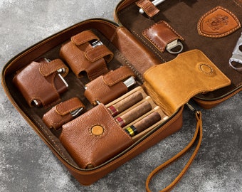 Large travel cigar case (Genuine leather & Wood) personalized by your name and logo