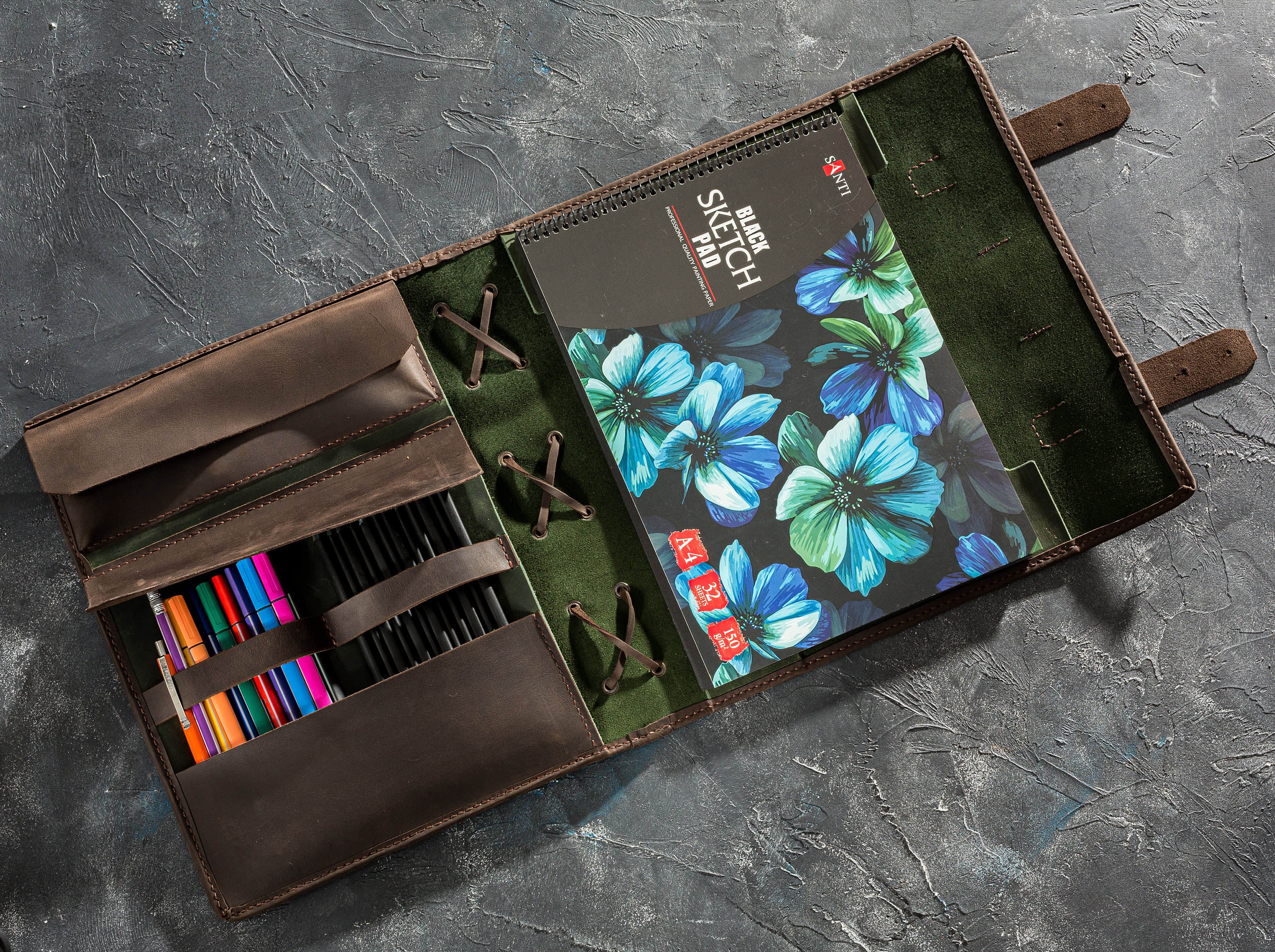 ☆the dilettante☆ディレッタント☆DRAWING POCHETTE Sketchbook tour ❇️ Flipping through my SKETCHBOOK Honest