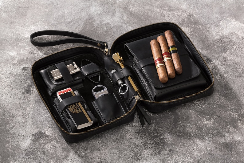 cigars accessories for men Personalized leather cigars case for trip The case is suitable for all types of cigars image 1