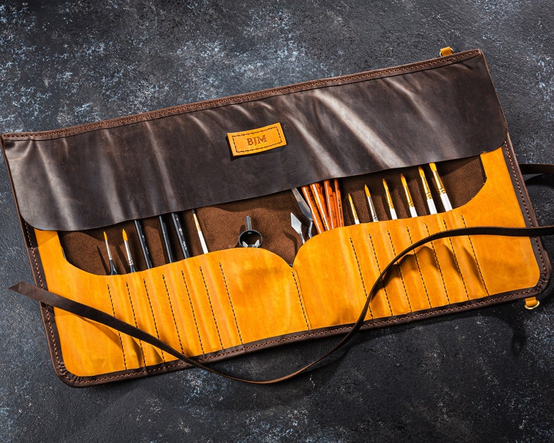 Brush Roll Up Organizer in Leather | Artist Tool Case for Professional Painters | Durable Holder for Art Brushes | Handmade by Mureli image 4