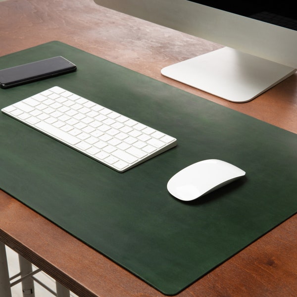 Leather Desk Mat in Green – Large Mousepad, Writing Pad, Desk Blotter