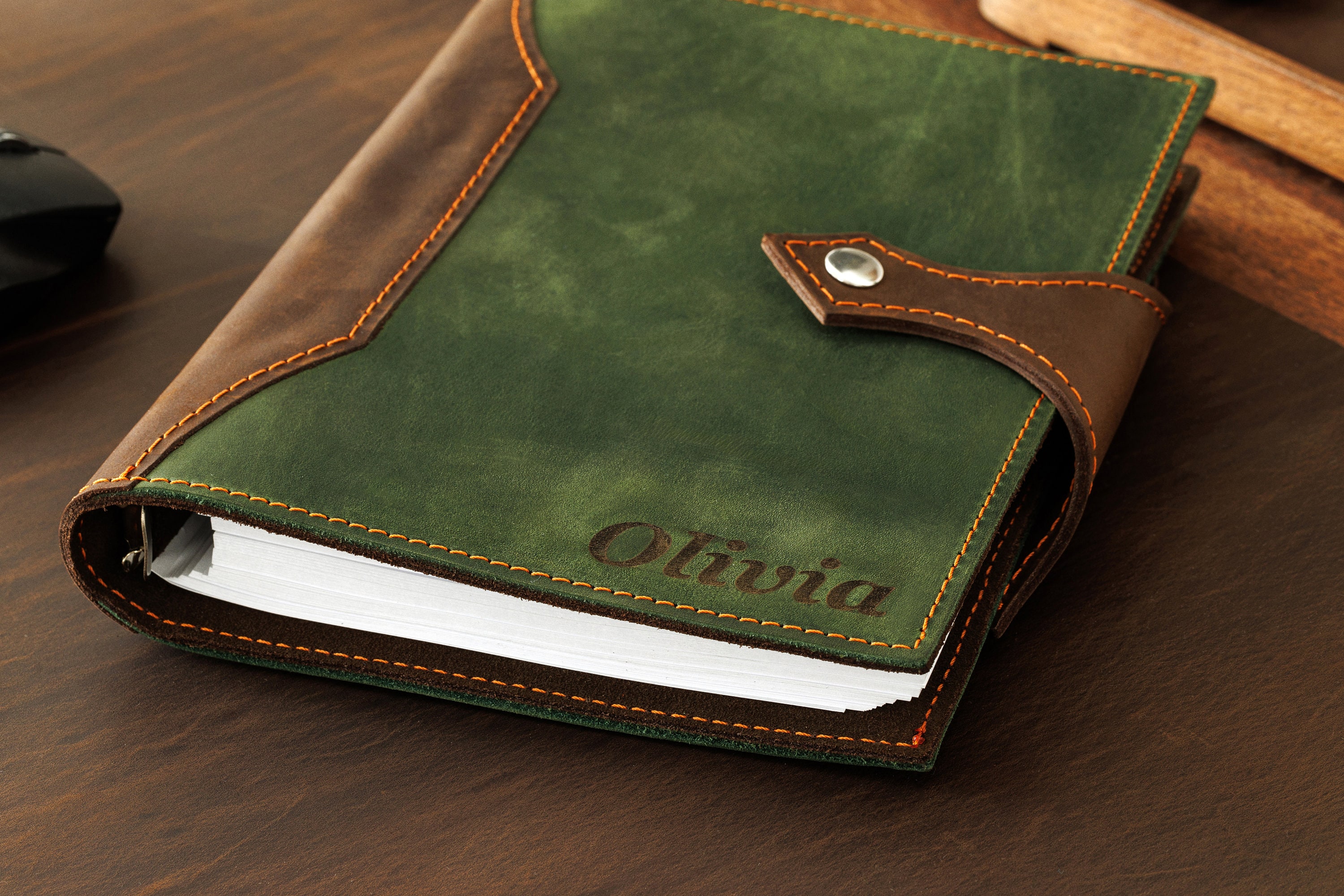 Vultera refillable leather notebook - diary journal - A5 ring binder - Leather- ruled