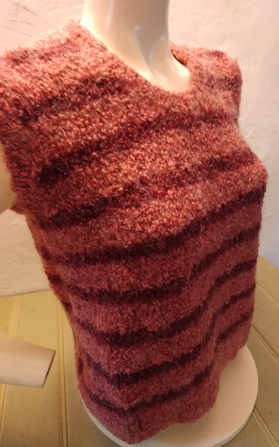 Vintage Bespoke Hand knitted short sleeved jumper… - image 9