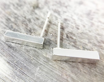 Stylish tiny Silver bar brushed stud earrings Studs minimal earring gift for her bridesmaid earring silver studs square bar stud