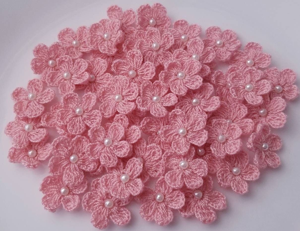 20 Rose Pink Mini Crocheted Flowers With Pearl Beads, About 3/4 to 7/8 ...