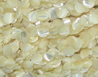 マザーオブパールのセルフシャンクボタン、虹色に輝く美しい9/16インチサイズのボタン、マザーオブパールの無垢材から作られています