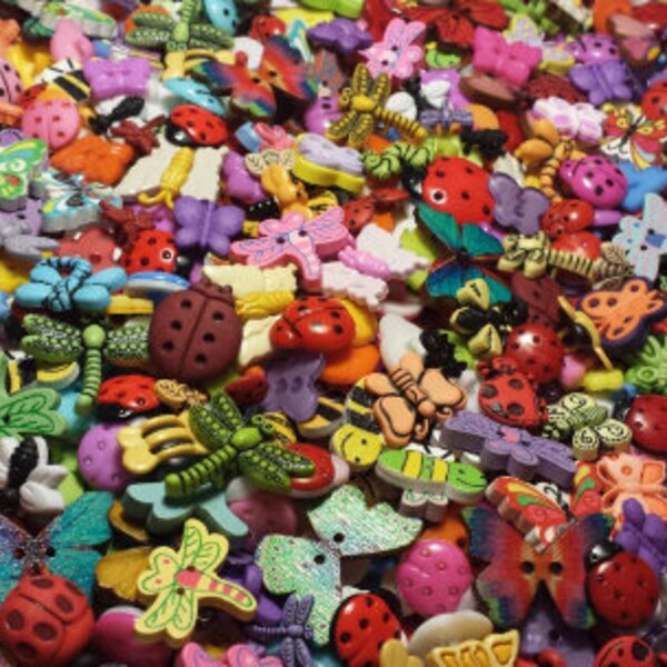 Insect Buttons, little craft bugs, many sizes and styles, random bulk button pack, Choose quantity