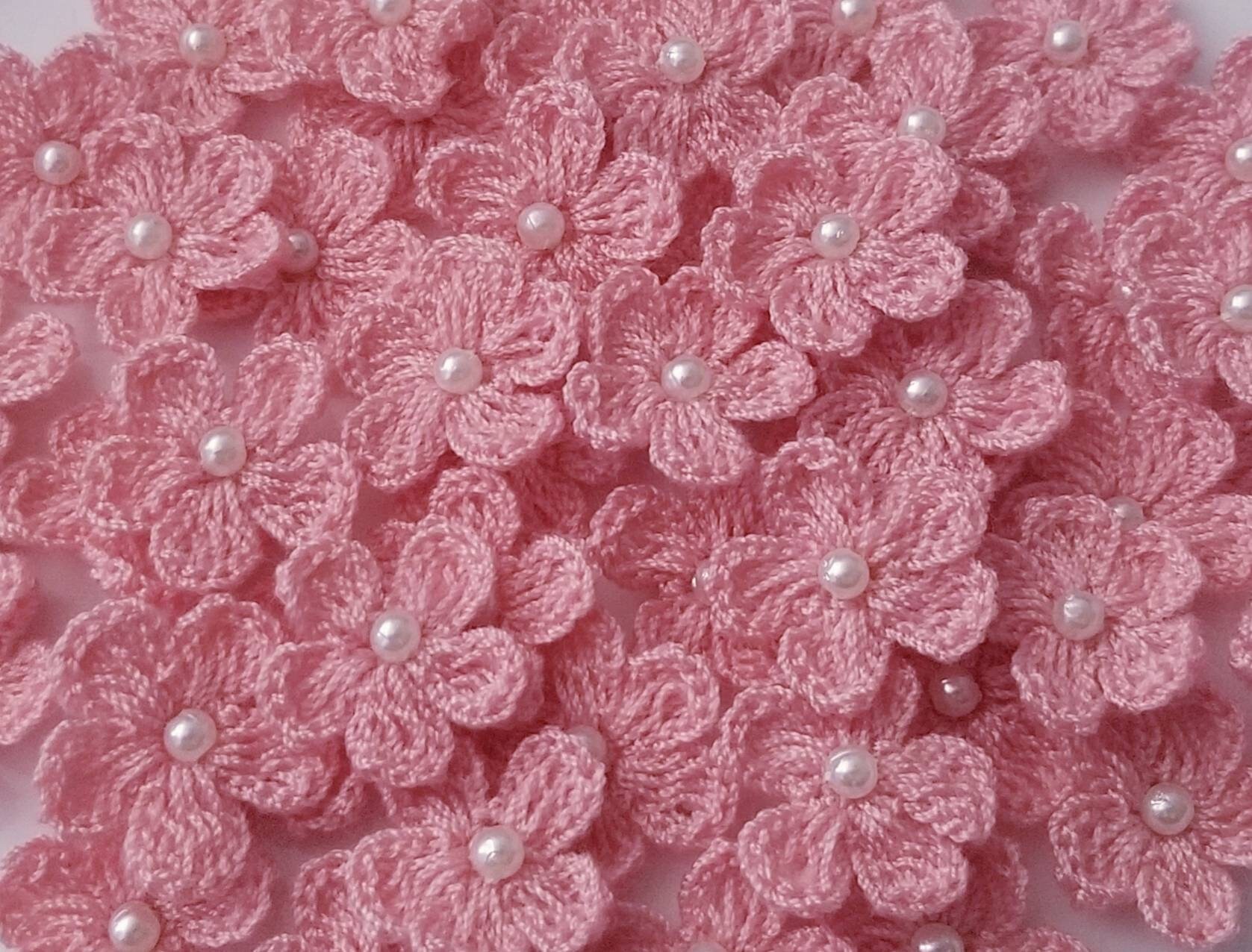20 Rose Pink Mini Crocheted Flowers With Pearl Beads, About 3/4 to 7/8 ...