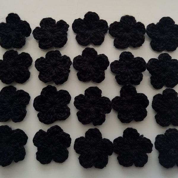 20 Black Mini Crocheted Flowers, about 3/4 size flowers, pretty lace crocheted flower appliques, Fast Shipping