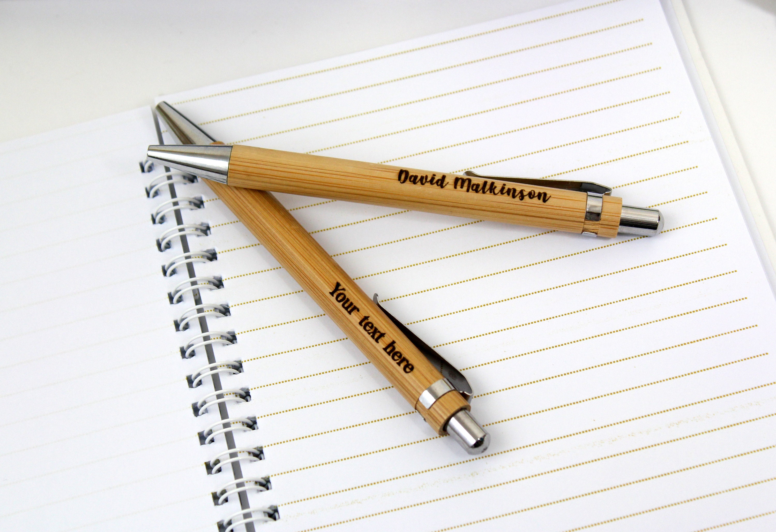 Sign pen. Engrave ручка шариковая. Ручки Poppins. Ручки с выгравированным шпаргалками. Календарь с ручкой.