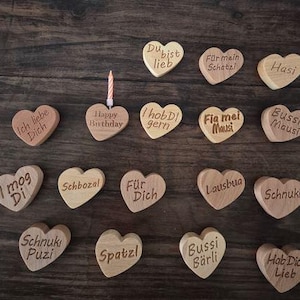 ¡Schenk ein Herz! – Persönliche Holzherzen zum Beschriften