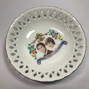 Prince Charles and Lady Diana Spencer Reticulated Wedding Dish