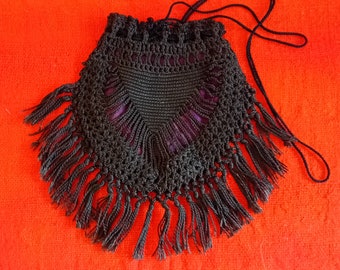 Sac ancien au crochet (costume ?)