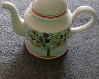 Villeroy and Boch Bon Appetit coffee pot - 5 cup, made in Germany 1983