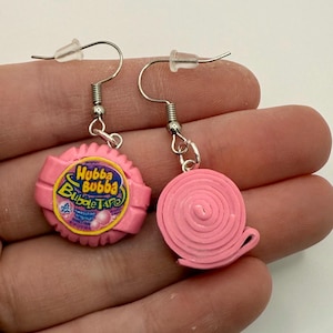 Hubba Bubba Gum Ohrringe, Gum Ohrringe, Candy Ohrringe, Pink Schmuck, Essen Schmuck, Spaß Ohrringe, Spaß Schmuck, Essen Ohrringe, Candy Ohrringe