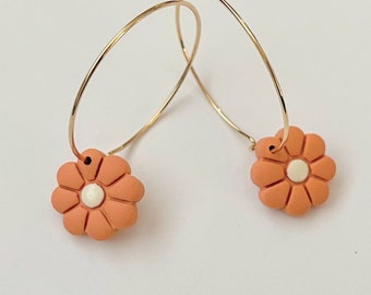 Dainty Daisy Hoops, Spring Earrings, Floral Earrings, Polymer Clay Earrings, Clay Earrings