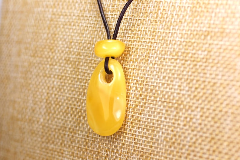 Natural genuine Baltic Amber Pendant for luck Amber Gift 4,62 grams Handmade Amber Jewelry with natural LEATHER chain cord